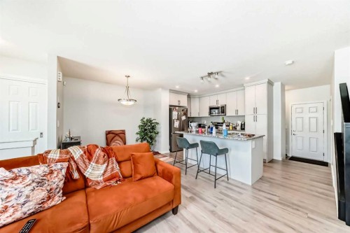 1387 148 Avenue Nw, Calgary, AB - Indoor