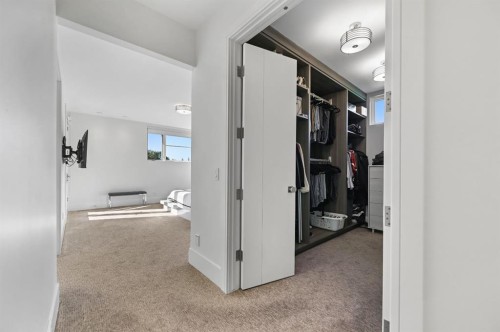 3926 9 Street Sw, Calgary, AB 