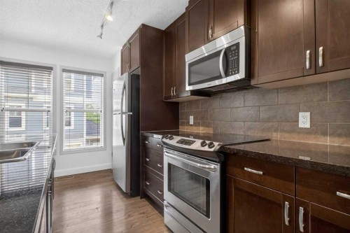 128 Auburn Bay Common Se, Calgary, AB - Indoor Photo Showing Kitchen