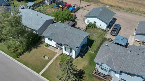 422 Cole Crescent, Carseland, AB - Outdoor With View