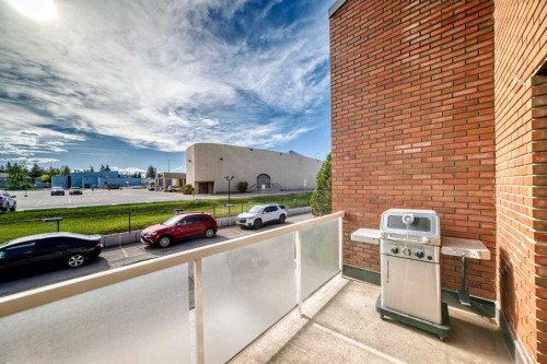 208-1305 Glenmore Trail Sw, Calgary, AB - Outdoor