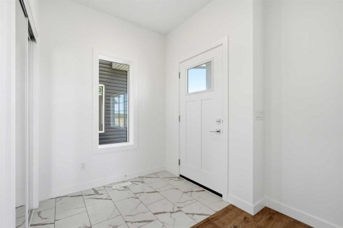 9993 Huxbury Drive Ne, Calgary, AB - Indoor Photo Showing Other Room