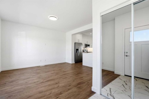 9993 Huxbury Drive Ne, Calgary, AB - Indoor Photo Showing Other Room