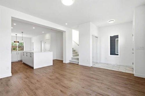 9993 Huxbury Drive Ne, Calgary, AB - Indoor