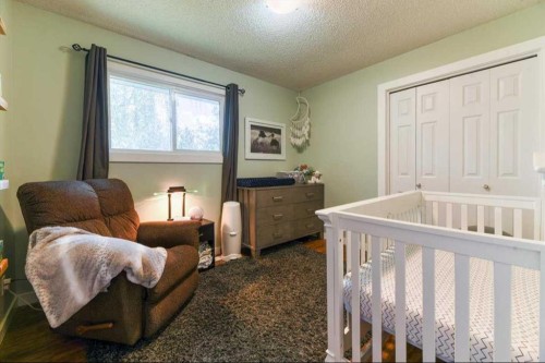811 Southmount Place Sw, Calgary, AB 