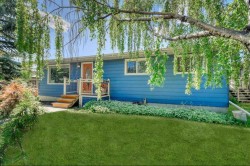 811 Southmount Place SW Calgary, AB T2W 0R4