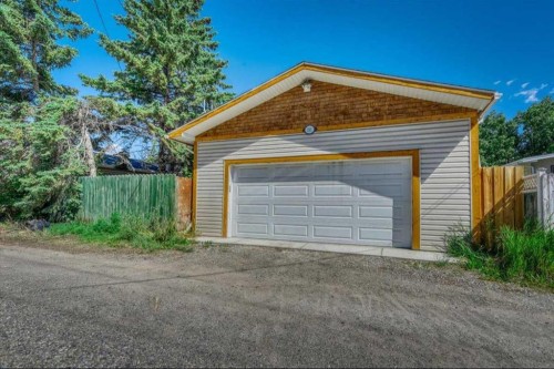 811 Southmount Place Sw, Calgary, AB 