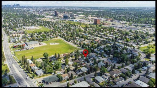 811 Southmount Place Sw, Calgary, AB 