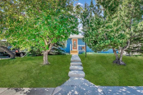 811 Southmount Place Sw, Calgary, AB 