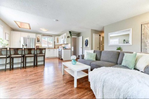 811 Southmount Place Sw, Calgary, AB 