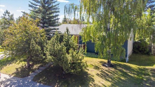 811 Southmount Place Sw, Calgary, AB 
