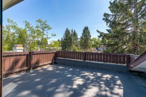 12 Oakvale Place Sw, Calgary, AB - Outdoor