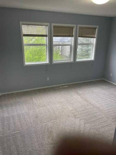681 Evermeadow Road Sw, Calgary, AB - Indoor Photo Showing Other Room