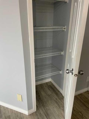 681 Evermeadow Road Sw, Calgary, AB - Indoor With Storage