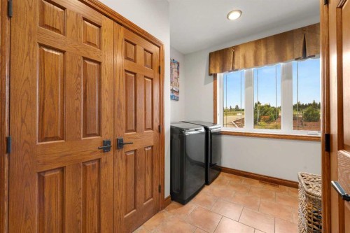 28125 Highway 587, Rural Red Deer County, AB - Indoor