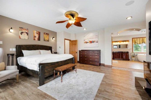 28125 Highway 587, Rural Red Deer County, AB - Indoor Photo Showing Bedroom
