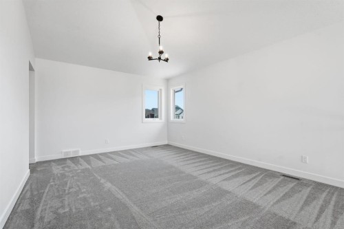 731 Langley Terrace Se, Airdrie, AB - Indoor Photo Showing Other Room