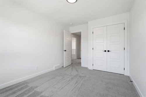 731 Langley Terrace Se, Airdrie, AB - Indoor Photo Showing Other Room