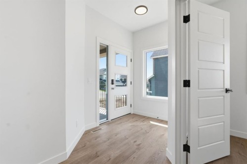 731 Langley Terrace Se, Airdrie, AB - Indoor Photo Showing Other Room