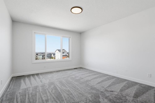 731 Langley Terrace Se, Airdrie, AB - Indoor Photo Showing Other Room