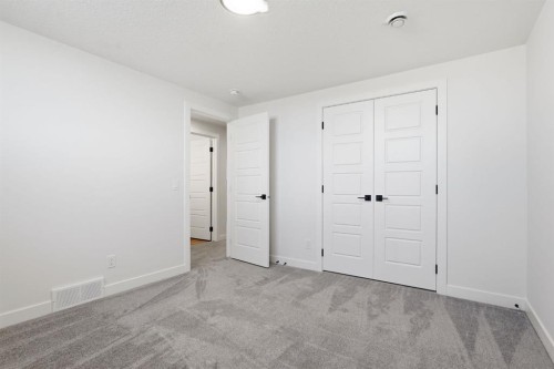 731 Langley Terrace Se, Airdrie, AB - Indoor Photo Showing Other Room