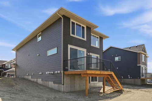731 Langley Terrace Se, Airdrie, AB - Outdoor With Exterior