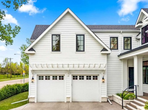 3731 37 Street Nw, Calgary, AB 