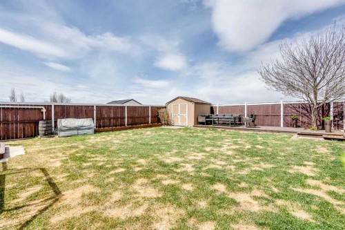 514 Stonegate Road Nw, Airdrie, AB - Outdoor