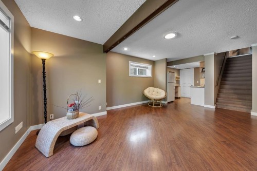 32 Everoak Close Sw, Calgary, AB - Indoor