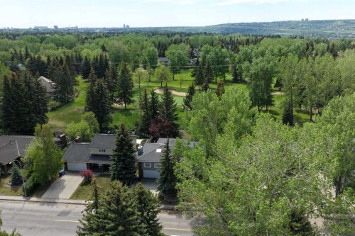 1032 Varsity Estates Drive Nw, Calgary, AB 