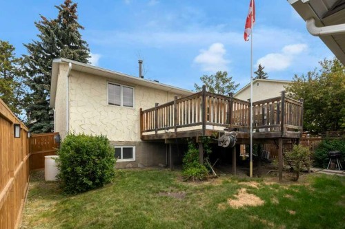 120 Alpine Crescent Se, Airdrie, AB - Outdoor With Deck Patio Veranda With Exterior
