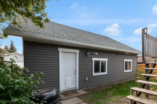 120 Alpine Crescent Se, Airdrie, AB - Outdoor With Exterior