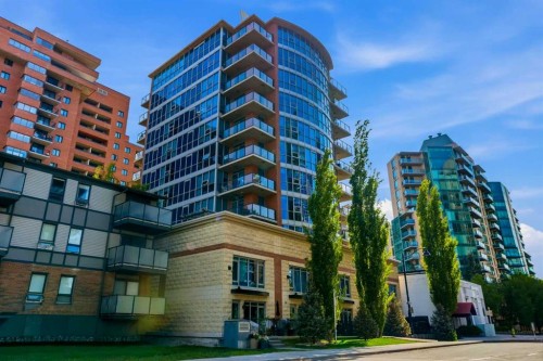 103-733 2 Avenue Sw, Calgary, AB - Outdoor With Balcony With Facade