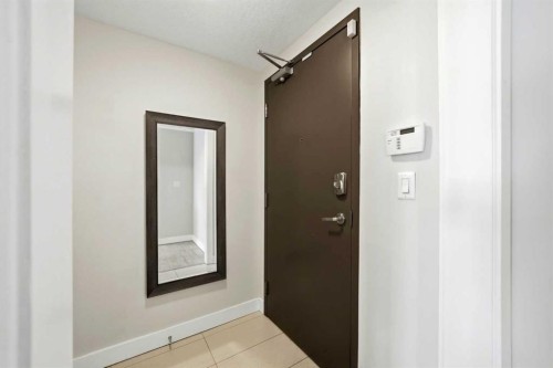 103-733 2 Avenue Sw, Calgary, AB - Indoor Photo Showing Other Room