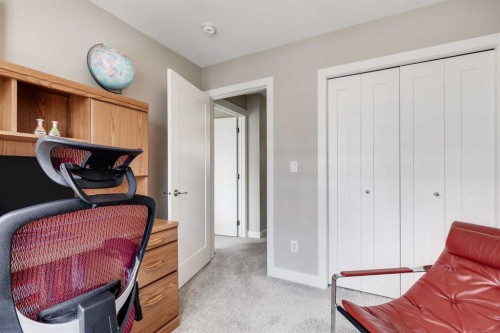 101 Walgrove Cove Se, Calgary, AB - Indoor Photo Showing Bedroom