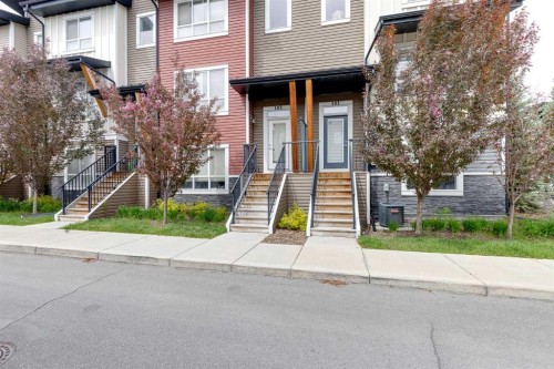 101 Walgrove Cove Se, Calgary, AB - Outdoor With Facade