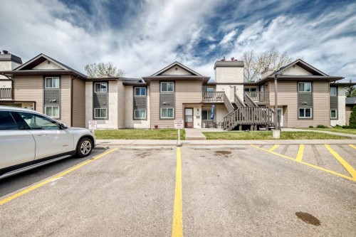 51 Cedar Springs Gardens Sw, Calgary, AB - Outdoor With Facade