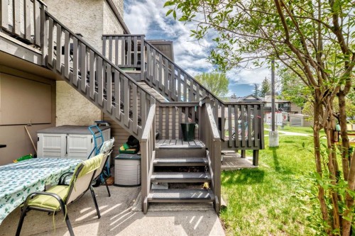 51 Cedar Springs Gardens Sw, Calgary, AB - Outdoor