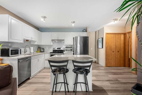 118 Somervale Point Sw, Calgary, AB 
