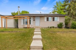 6795 Malvern Road NE Calgary, AB T2A 5R1