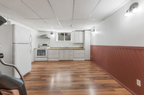 6795 Malvern Road Ne, Calgary, AB - Indoor