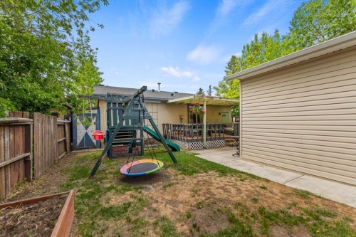6795 Malvern Road Ne, Calgary, AB - Outdoor With Deck Patio Veranda