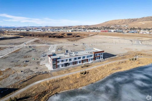 4121-422 Greystone Boulevard, Cochrane, AB 