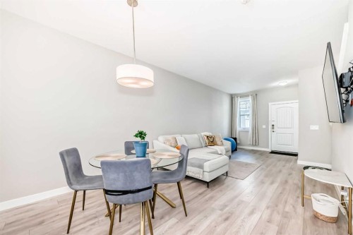 410 Cranbrook Walk Se, Calgary, AB - Indoor