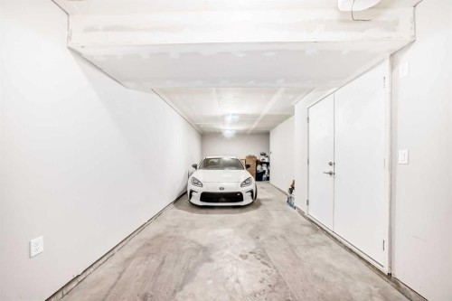 410 Cranbrook Walk Se, Calgary, AB - Indoor