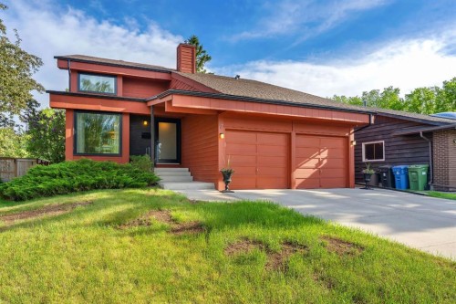 7 Deerwood Road Se, Calgary, AB - Outdoor