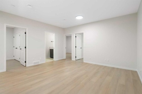 147 Marmot Grove Nw, Calgary, AB - Indoor Photo Showing Other Room