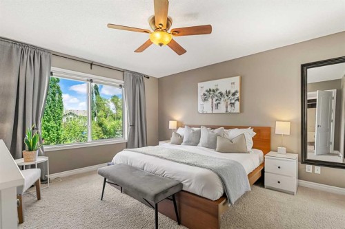 194 Brightonstone Bay Se, Calgary, AB - Indoor Photo Showing Bedroom