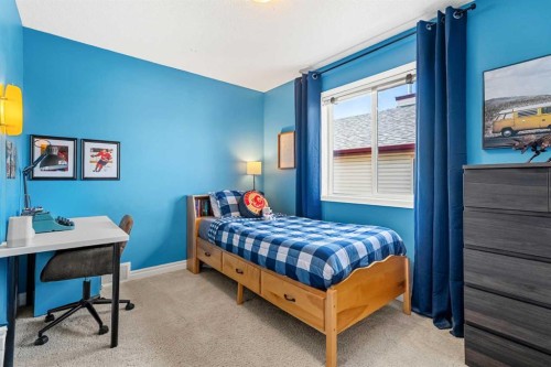 194 Brightonstone Bay Se, Calgary, AB - Indoor Photo Showing Bedroom