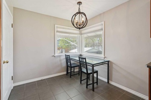1115 Radnor Avenue Ne, Calgary, AB - Indoor
